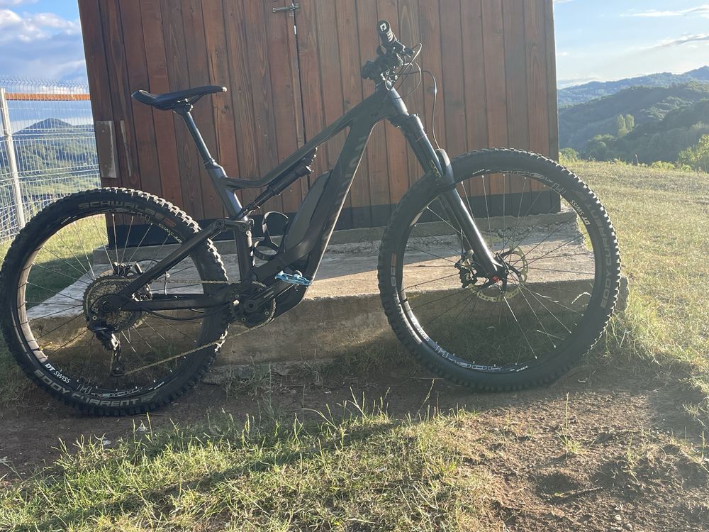Vand sau schimb Bicicleta electrica Canyon spectral on