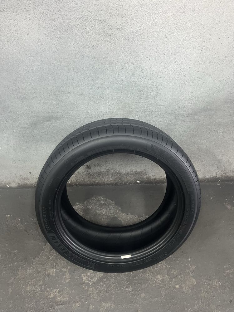 Anvelopa michelin 225/45/17