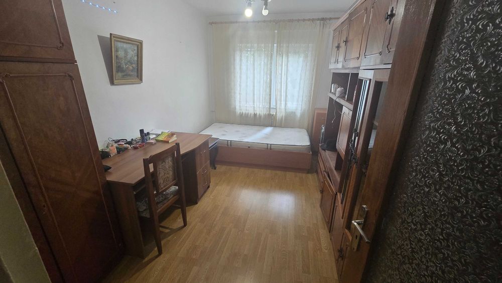 Coleg de apartament