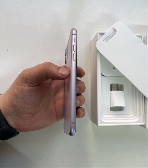 Iphone 11 (128GB) в идеальном состояний