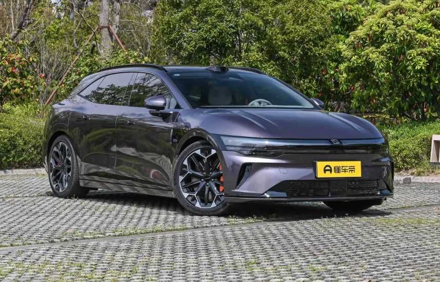 zeekr 007 gt 2025 RWD