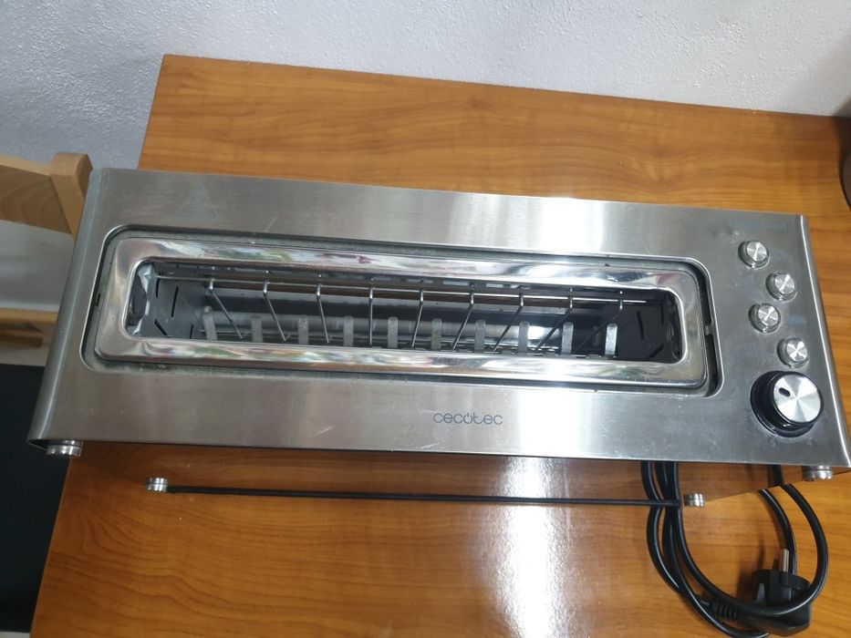 Prajitor de paine CECOTEC