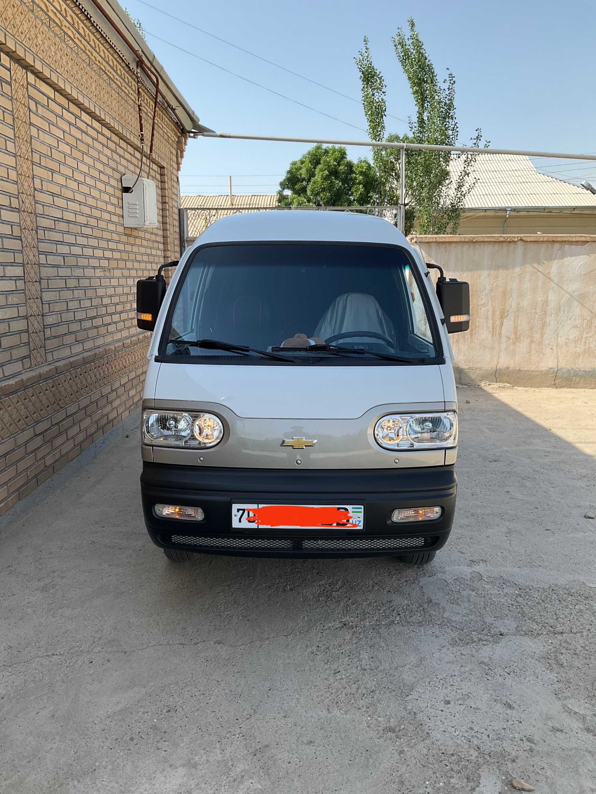 Chevrolet Damas 2