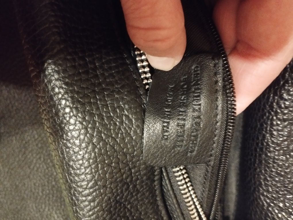 Продам кожаную сумку