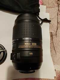Obiectiv Nikon AF-S DX Nikkor 55-300mm f/4.5-5.6 G VR ca nou