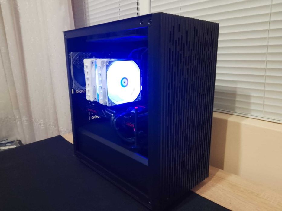 Геймърски компютър AM4 - R5 5600X, RX 6700 XT, 32 GB RAM, 1 TB SSD