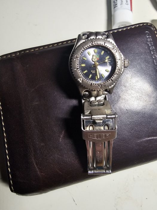 Ceas de Damă funcționează perfect