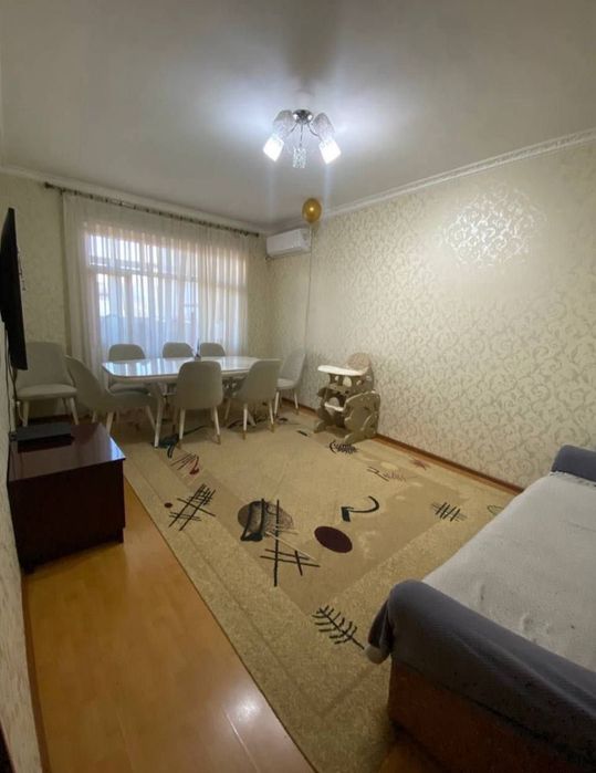 Срочно! Квартира на Шота Руставели 3/4/4 общ пл 78м /77 серия