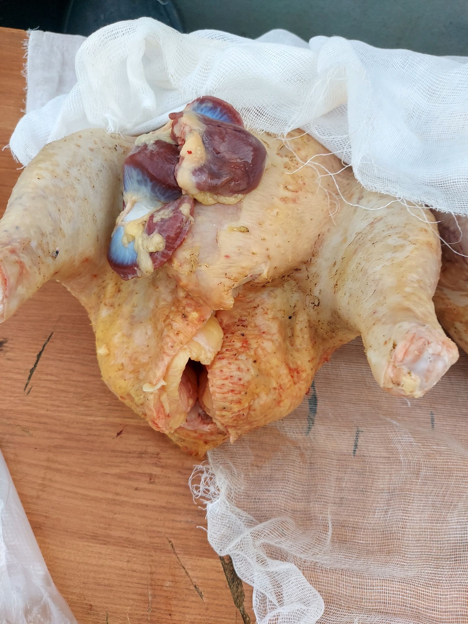 Продется мясо бролерных