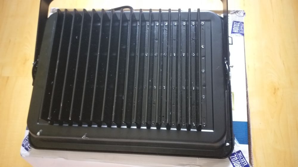 Proiector puternic 2400w cu leduri SMD 300W
