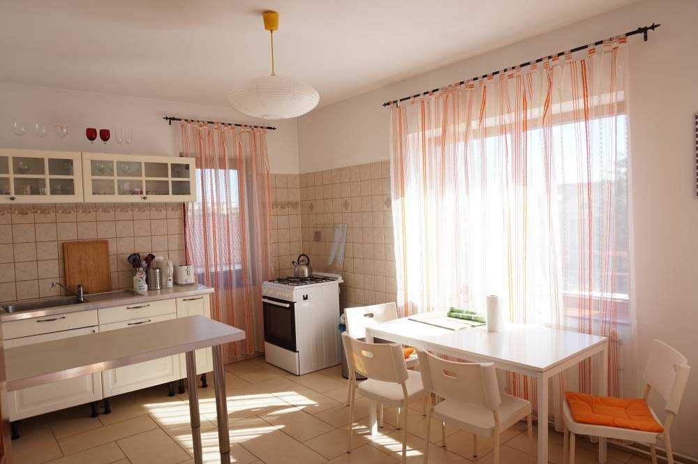 Apartament in vila, zoo Baneasa