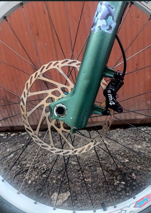 Vând bicicleta Giant faith 1