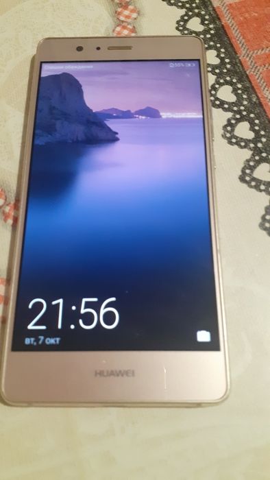 Huawei P9 life в пълна изправност.
