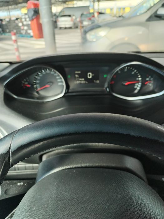 Peugeot 308  1.6 hdi