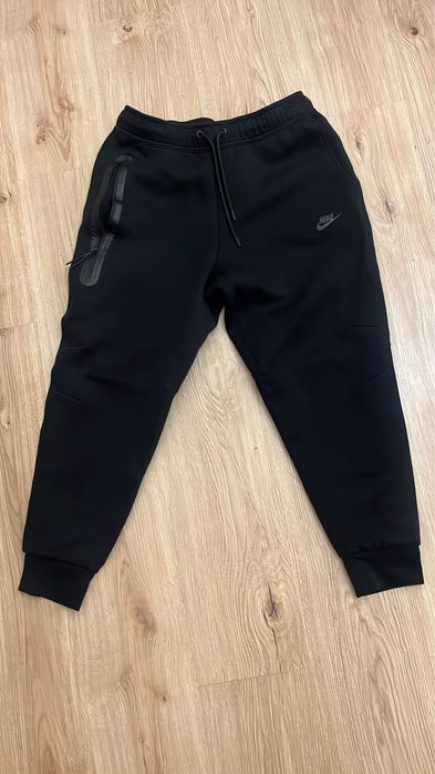 Nike tech fleece