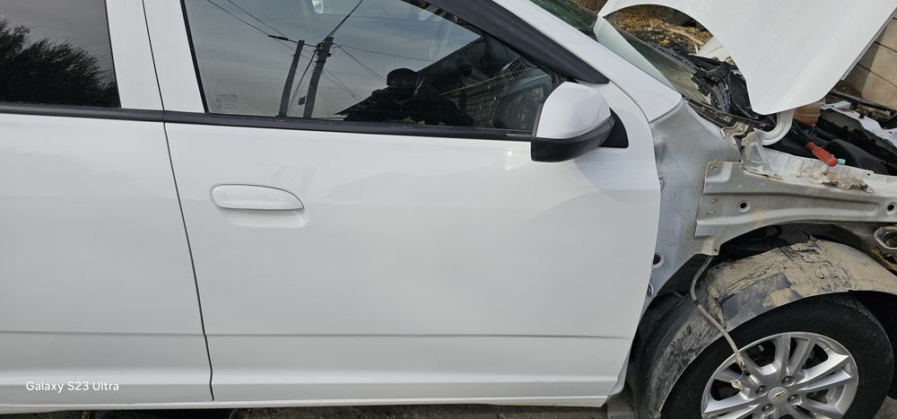 Шевролет кобальт