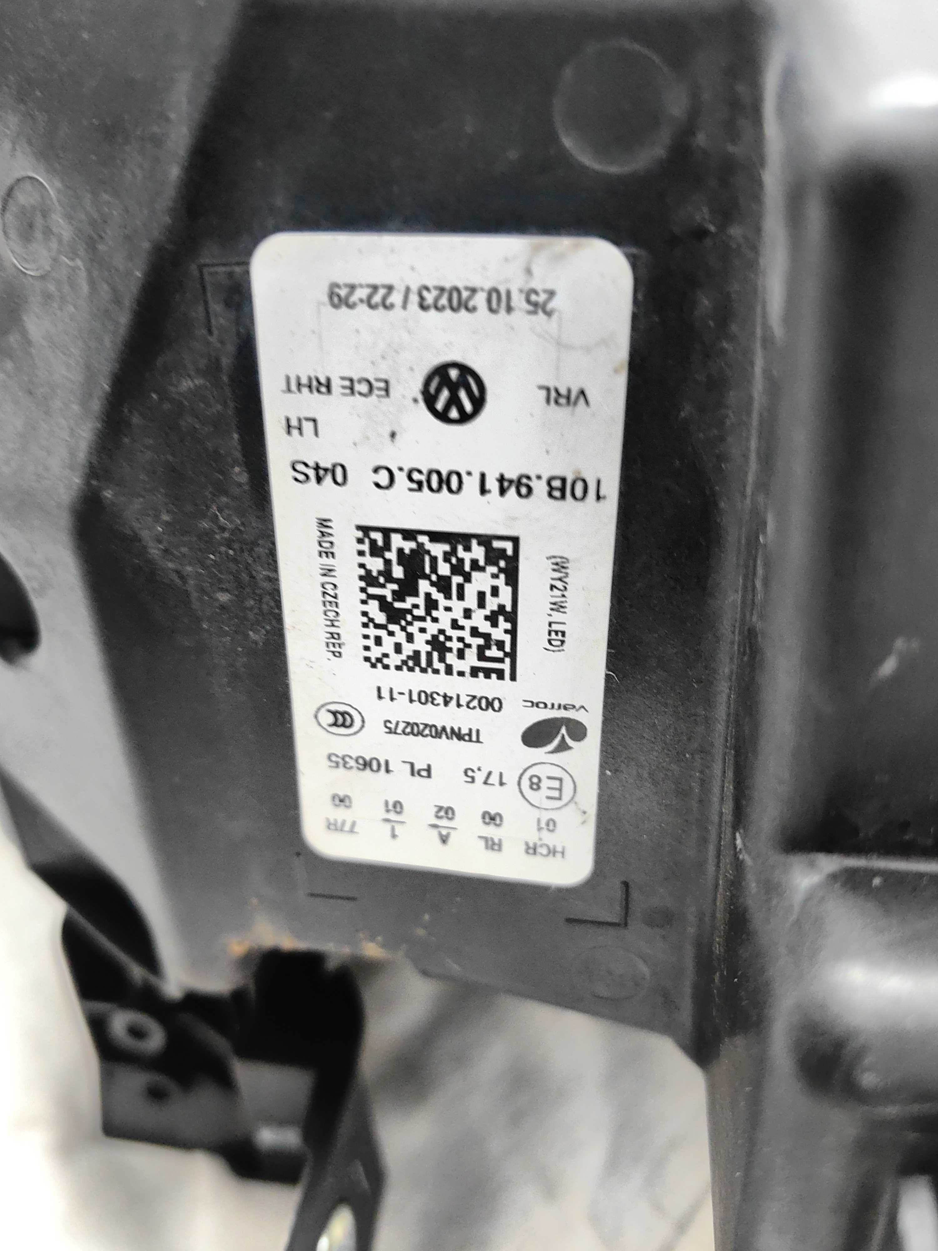 Оригинални  фарове Ляв Десен  Vw  ID3  Full Led