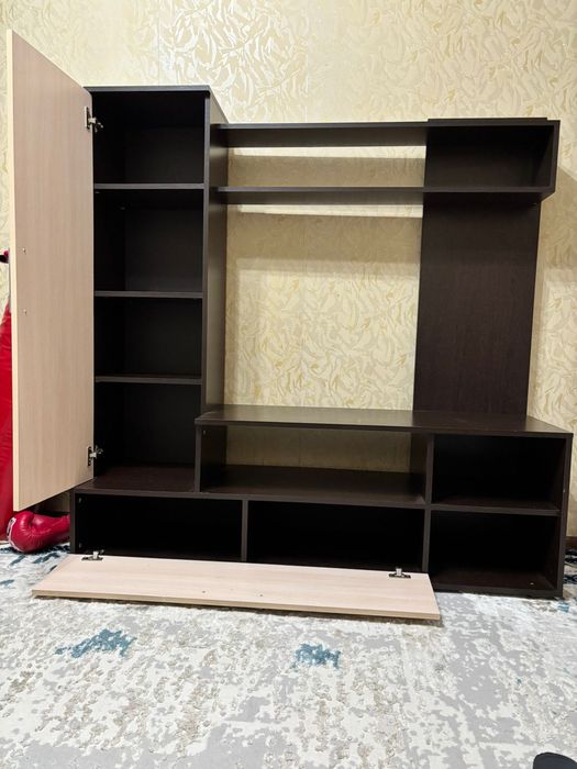 Продам современную стенку