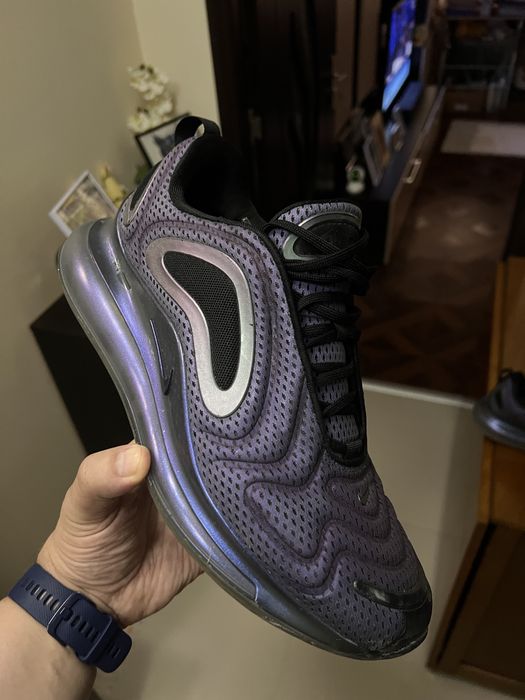 Vand air max 720 purtati