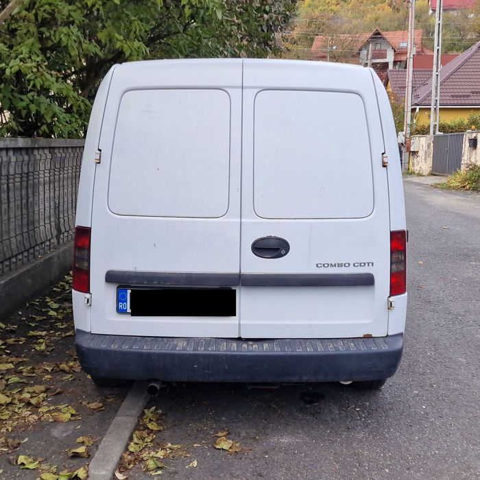 Opel combo autoutilitara n1