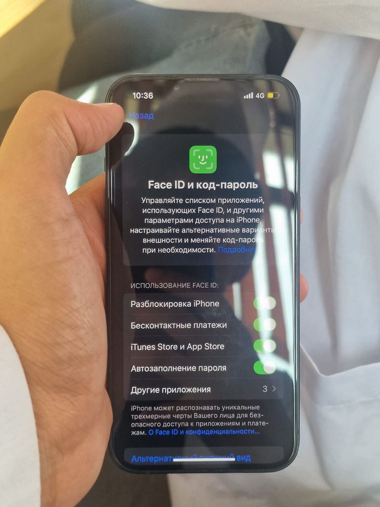 iPhone 13 6/128 87% акб