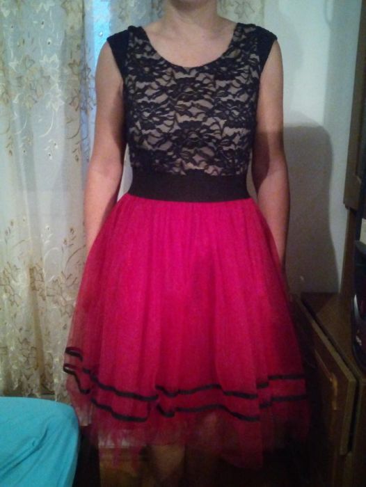 Rochie de ocazie grena cu negru