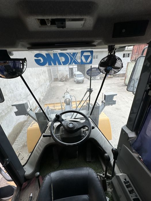 XCMG LW300FN Погрузчик  сотилади
