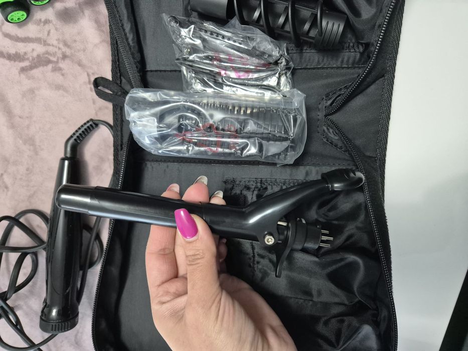 Ondulator Remington cu 5 accesorii