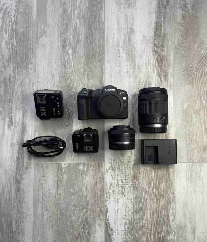 Продам Canon EOS RP