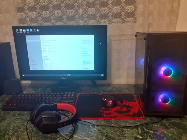 Vând PC Gaming Complet