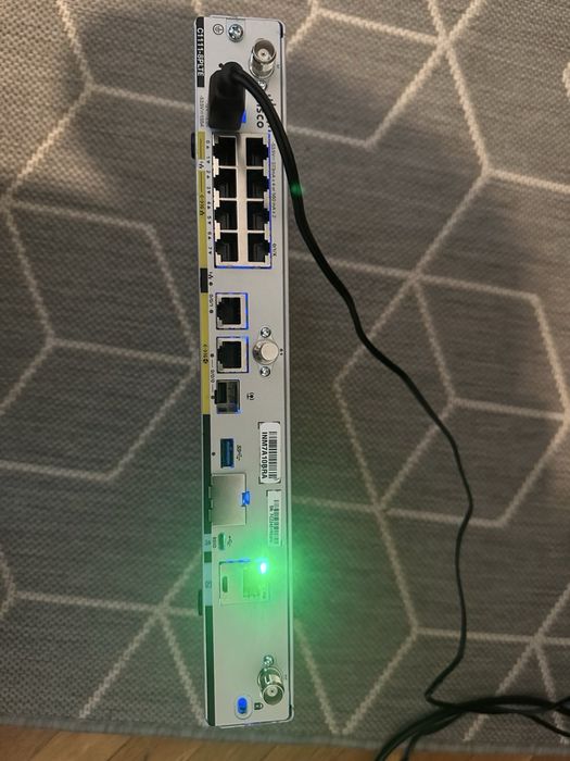 Cisco ISR 1111 8pLTE