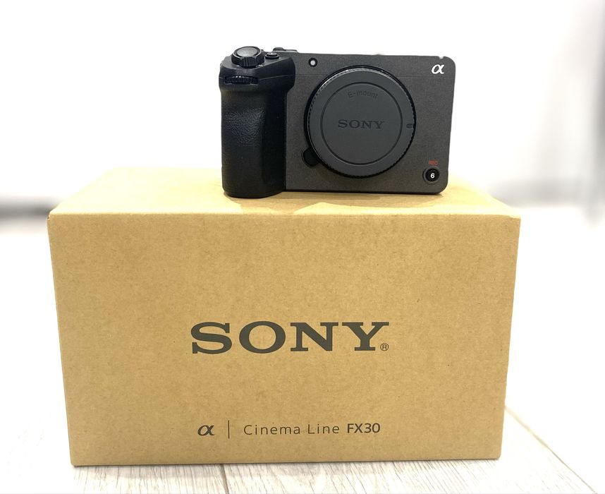 Sony fx30 камера чисто нова