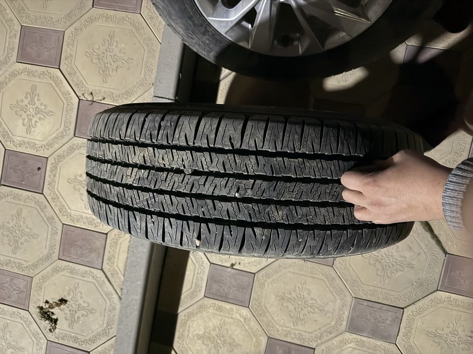 Шины Nexen 225/65/17 с дисками 17 размера