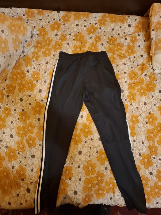 Adidas панталон.