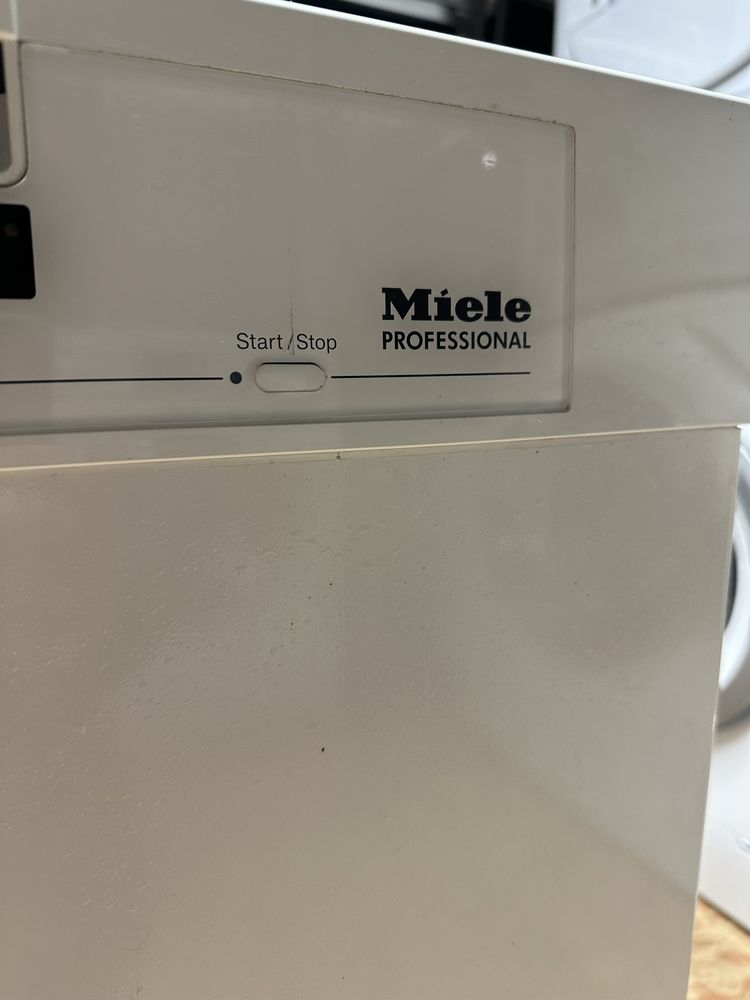 Съдомиялна Miele Professional PG8080