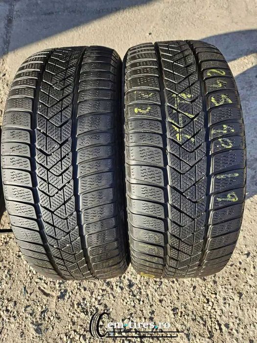 SET 2 Anvelope Iarna 245/40 R19 PIRELLI Sottozero 3 98V - Runflat