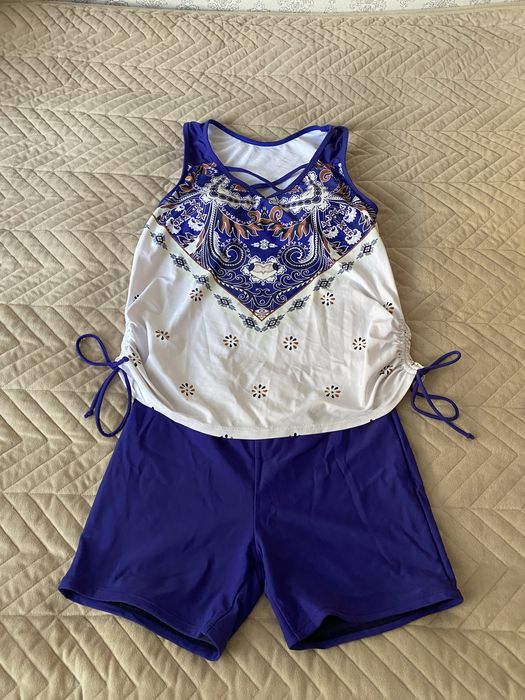 Купальник  раз 44-46 разд. 8тыс.тг.