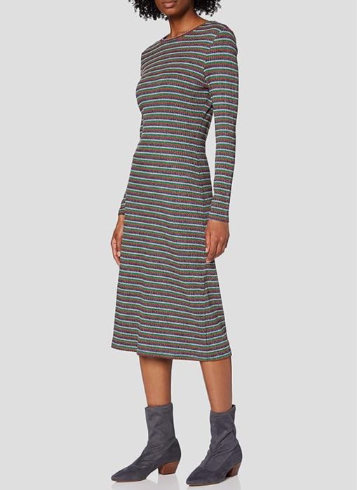 Нови дамски боти, велурени 38 номер