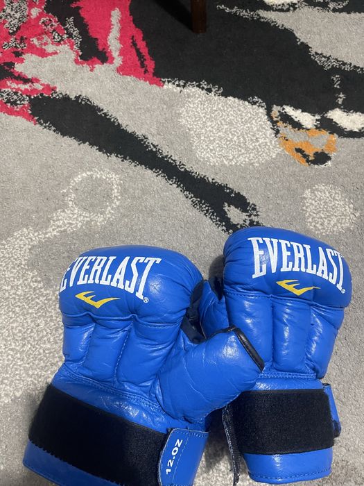 Продам перчатки для мма рукопашного боя