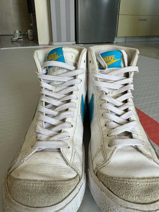 маратонки nike 37