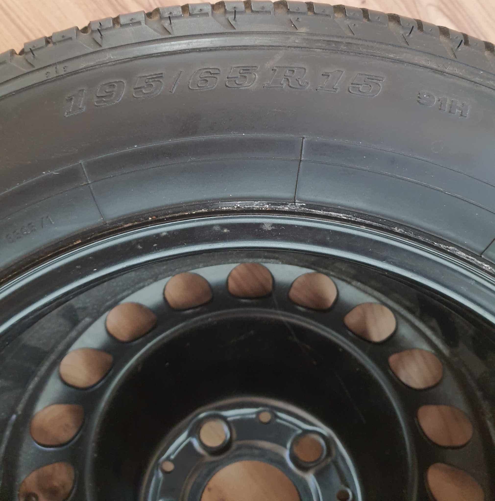 DUNLOP SP SPORT 200 резервна гума за Мерцедес