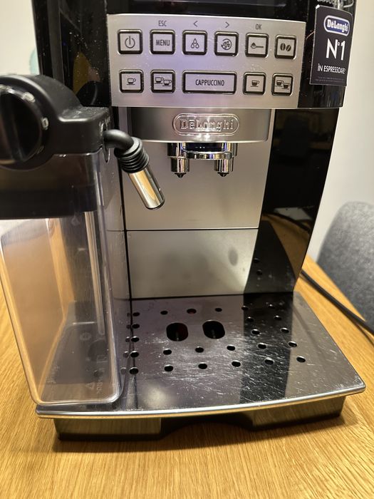 Espressor DELONGHI ECAM 22.360.B, 1.8 l, 1450 W, negru