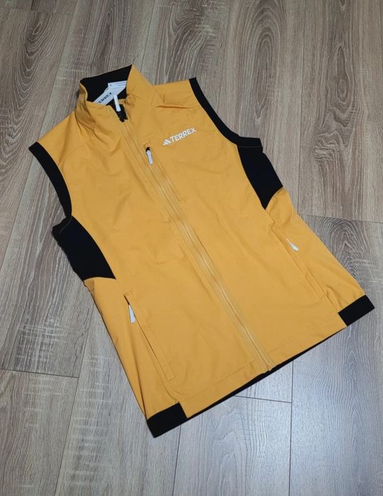 Vesta Adidas Terrex marime M
