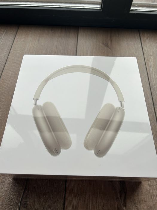 Продам AirPods Max