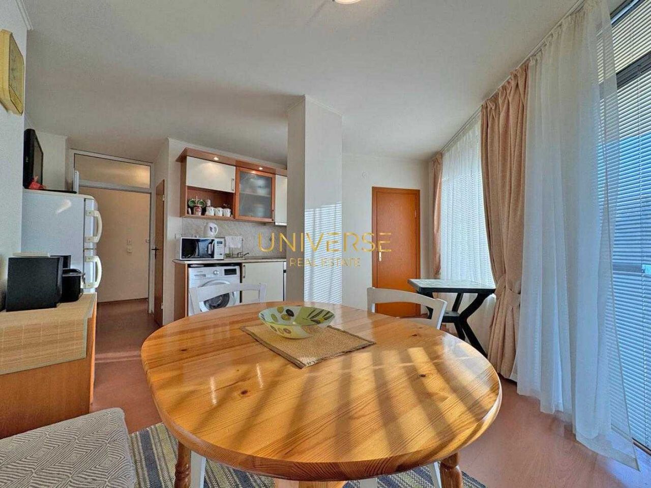 Продава се Тристаен апартамент в к.к. Слънчев бряг - 69 кв.м за 1153 €/кв.м - Снимка #1