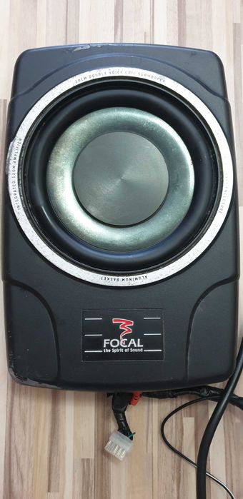 Vand/ Schimb Subwoofer auto