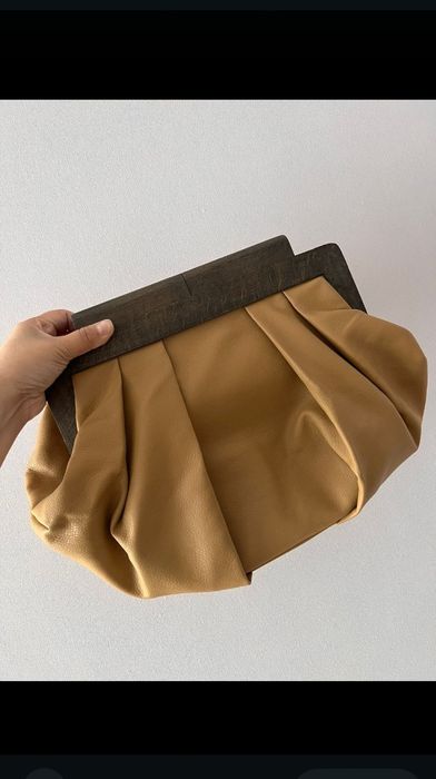 Клатч-саквояж - 25.000