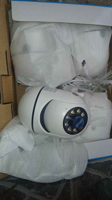 4 camere de supraveghere noi ne folosite in ambalajul lor original