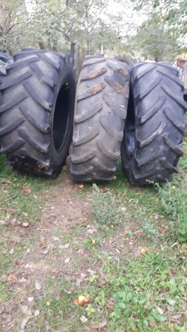 Anvelope second tractor 480/70R30