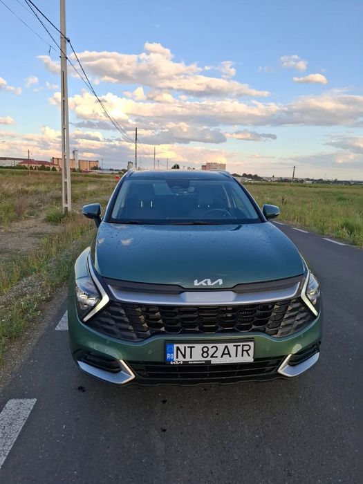 Kia Sportage KIA SPORTAGE HYBRID, 1.6 T-GDI 7DCT achizitionata in 2023